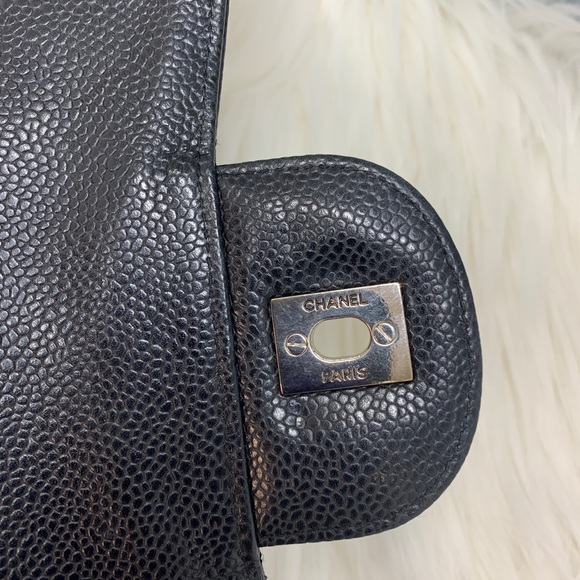 —sold on instagram- Chanel maxi single flap caviar - Picture 5 of 13